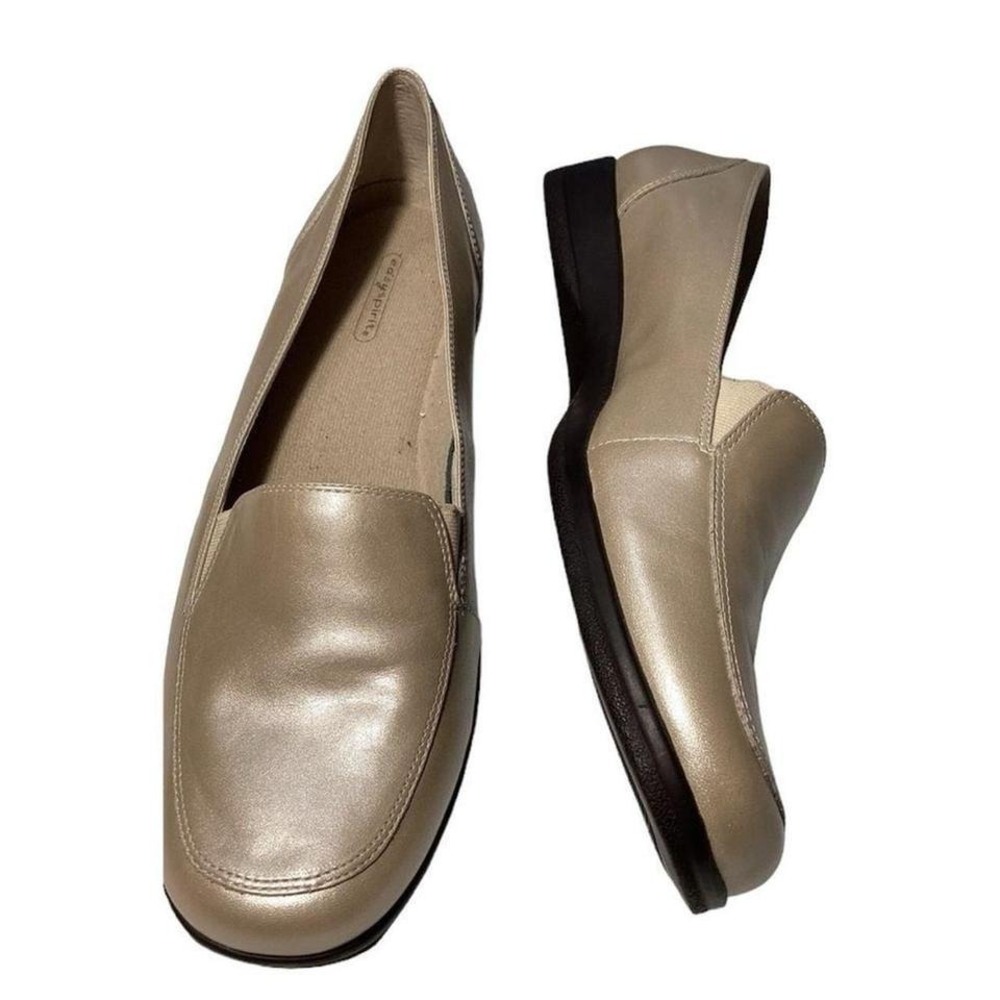 Easyspirit light beige leather flats size 10N‎